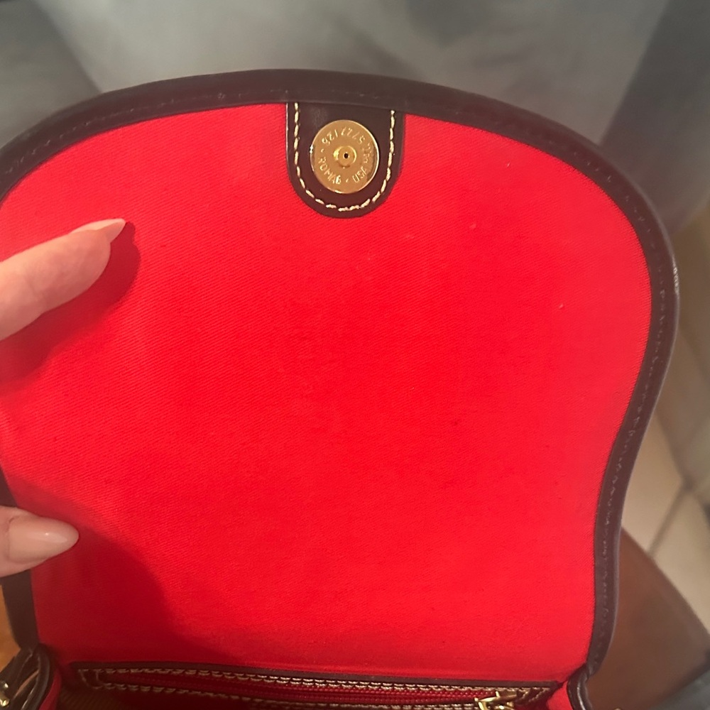 Dooney & Bourke Black Pebbled Leather Crossbody - Picture 4 of 6